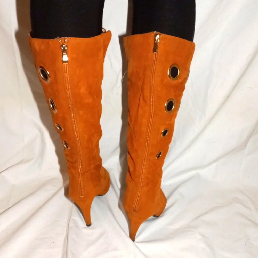 Color: Brownish swayed Size:8 ½ - Picture 2 of 6